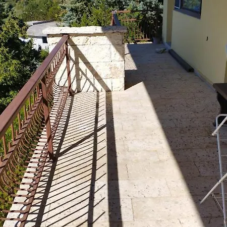 верона Pensionat Kavarna